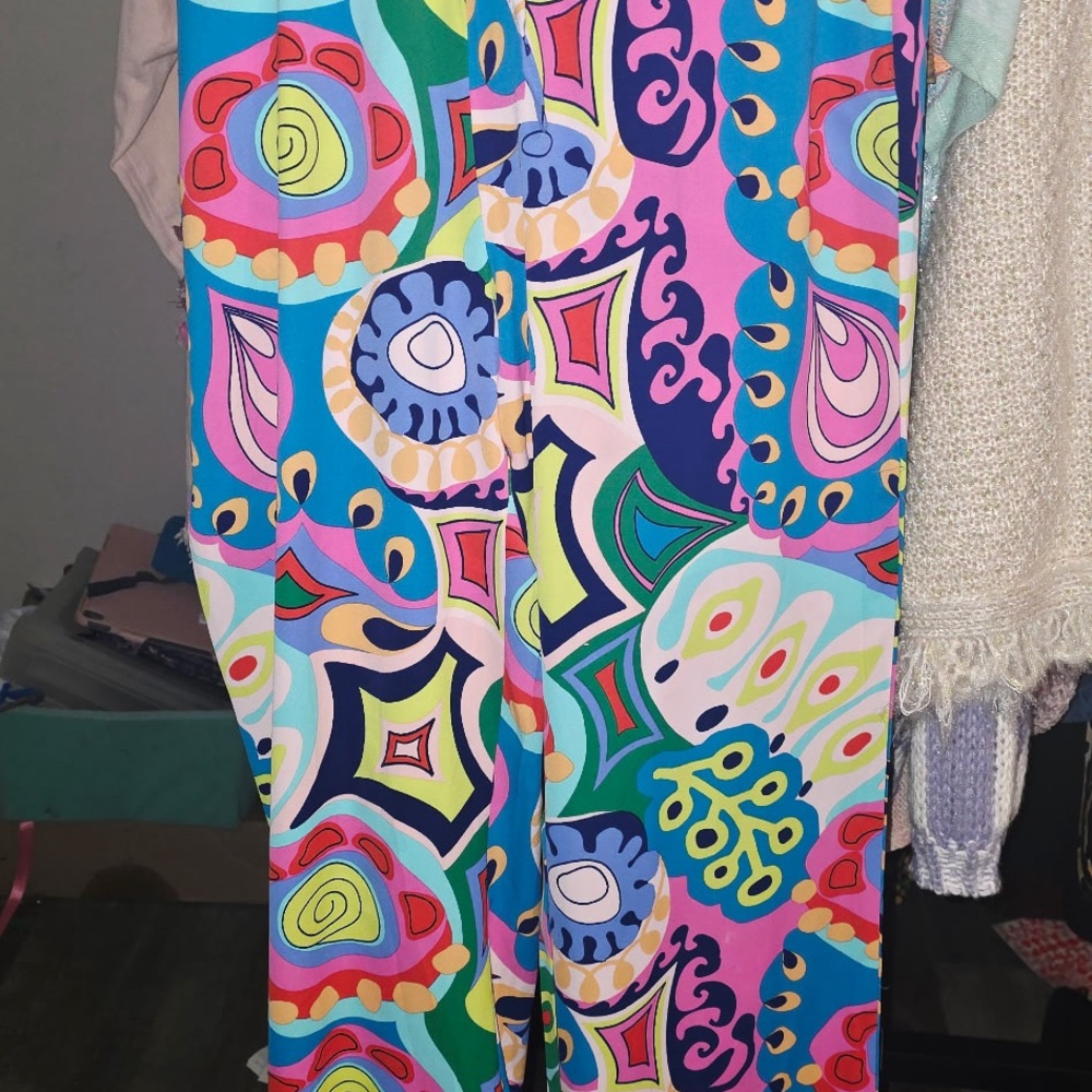 Women’s Colorful Paisley Print Set - Pink & Blue - Picture 5 of 5